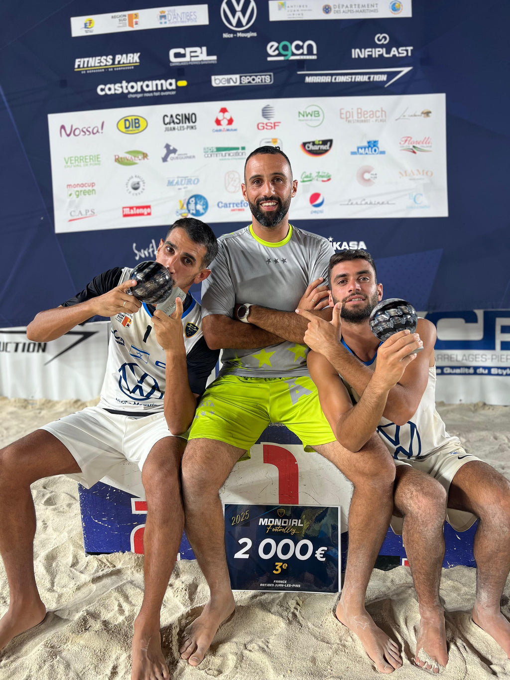 חולצה קצרה ATHLETA